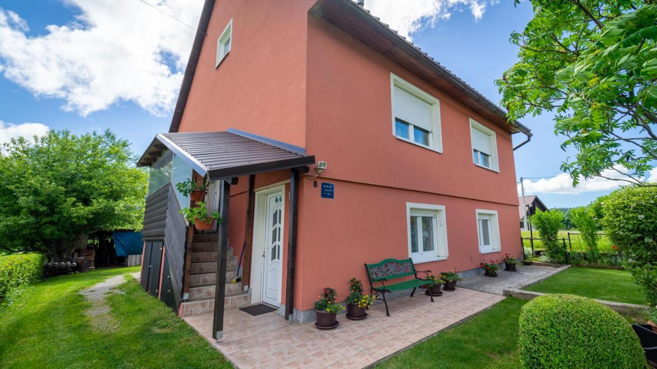 Apartman Ris Gorski Kotar Crni Lug デルニツェ エクステリア 写真